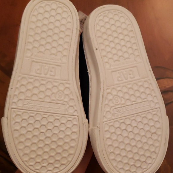 Baby GAP Boys Sneakers - Picture 3 of 4